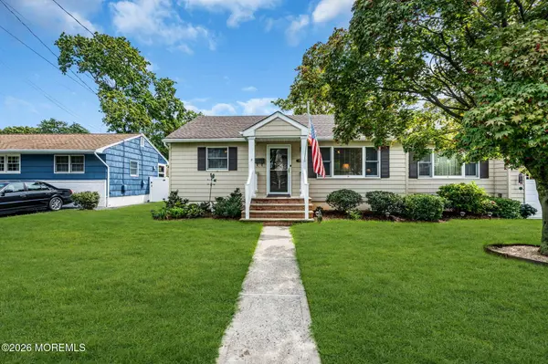 177 10th Street, Belford, NJ 07718