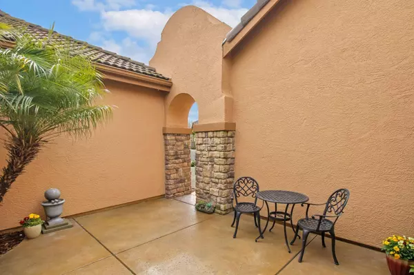 1708 Tuscan Grove CIR, Roseville, CA 95747