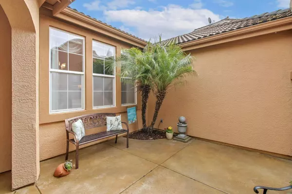 1708 Tuscan Grove CIR, Roseville, CA 95747