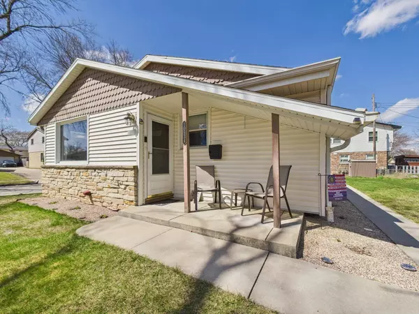 10534 W Stark St, Milwaukee, WI 53225