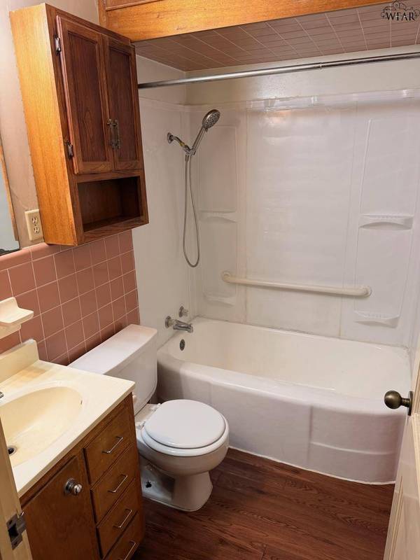 1652 DAYTON AVENUE, Wichita Falls, TX 76301