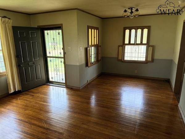 1652 DAYTON AVENUE, Wichita Falls, TX 76301
