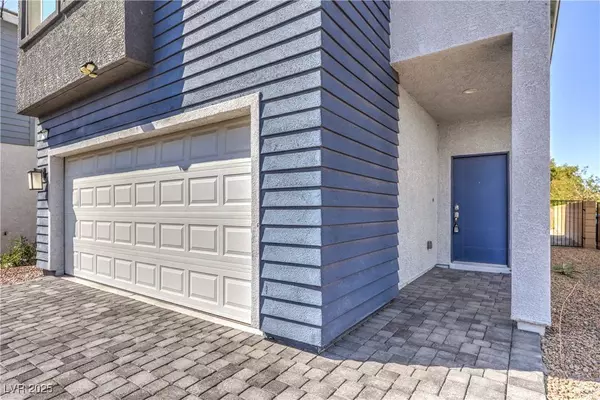 3718 Paseo De Paz Avenue, Las Vegas, NV 89115