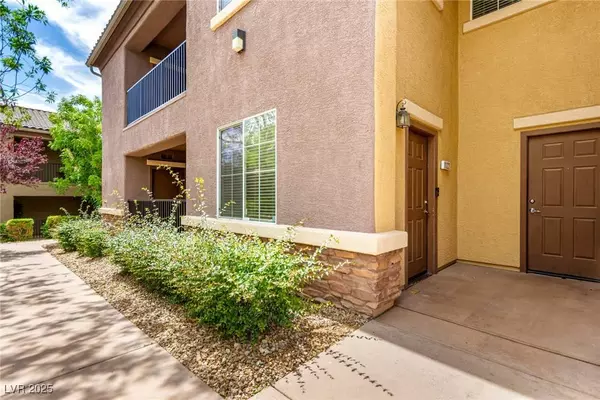 6868 Sky Pointe DR #1122, Las Vegas, NV 89131