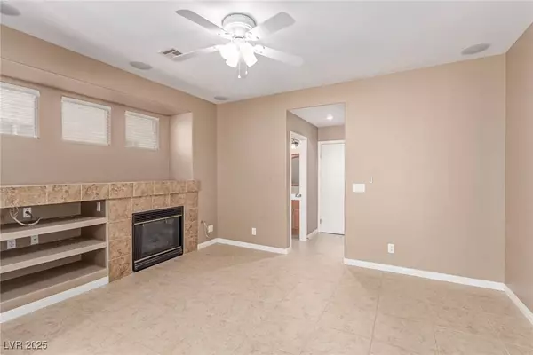 9740 Floweret AVE, Las Vegas, NV 89117