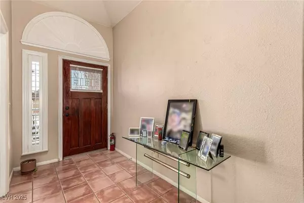 307 Oak Canyon DR, Henderson, NV 89015