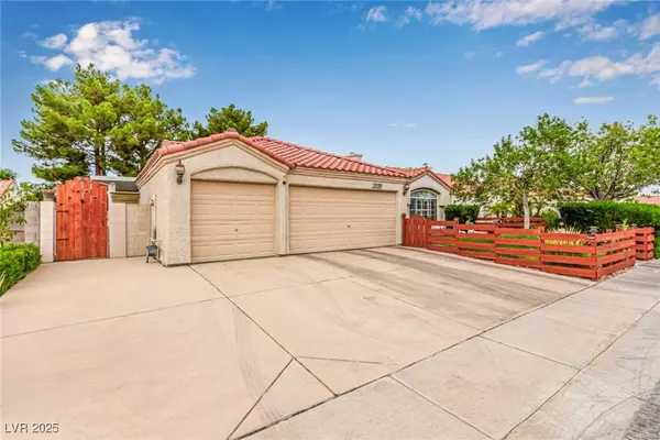 3938 Redfield AVE, North Las Vegas, NV 89032