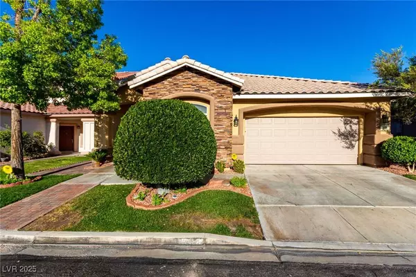 808 Royal Birch LN, Las Vegas, NV 89144