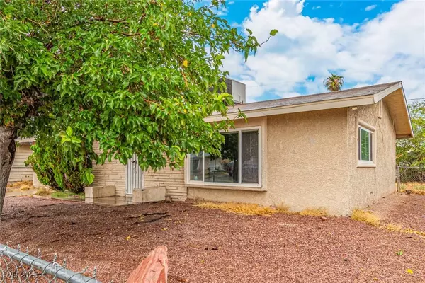 520 Leonard AVE, Las Vegas, NV 89106