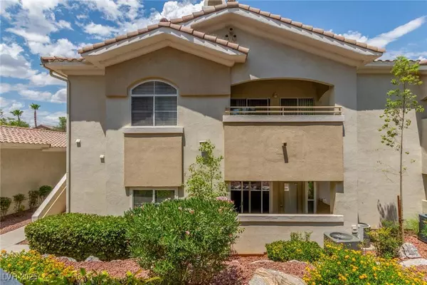 1500 Cardinal Peak LN #203, Las Vegas, NV 89144