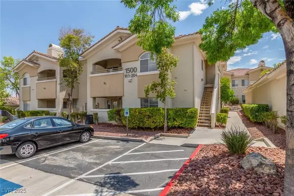1500 Cardinal Peak LN #203, Las Vegas, NV 89144