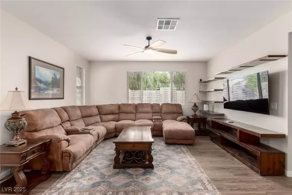 424 Al Coda PL, Henderson, NV 89011