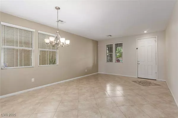 5320 Fairbranch LN, Las Vegas, NV 89128