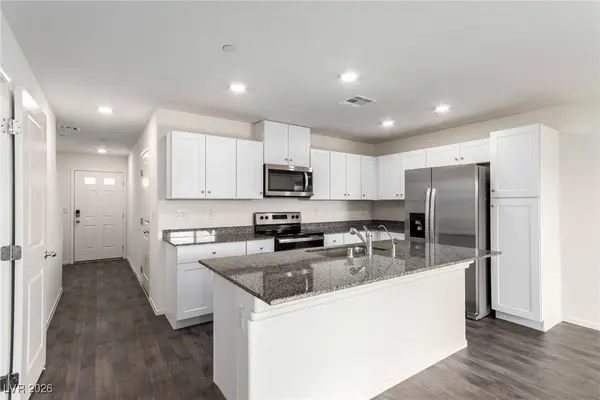 7945 Whisper Words AVE, Las Vegas, NV 89113