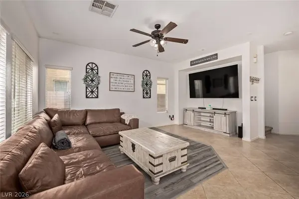 6215 Blushing Willow ST, North Las Vegas, NV 89081