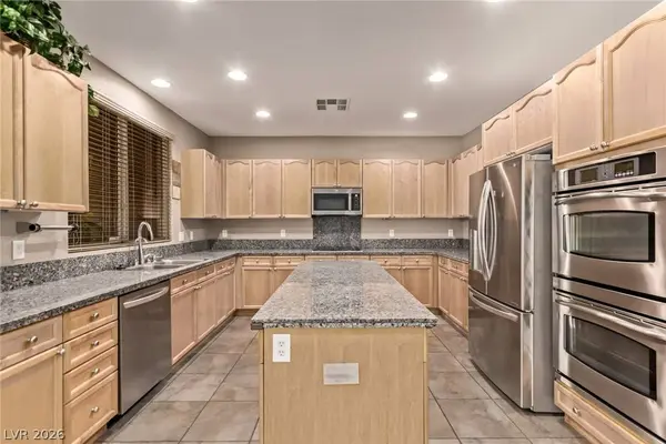7457 Mezzanine View AVE, Las Vegas, NV 89178