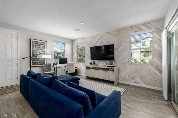 120 Alamere Falls DR, Las Vegas, NV 89138
