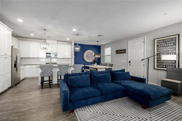 120 Alamere Falls DR, Las Vegas, NV 89138