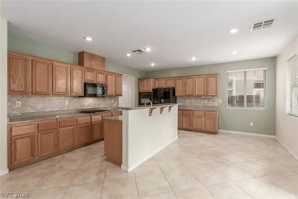 5320 Fairbranch LN, Las Vegas, NV 89135