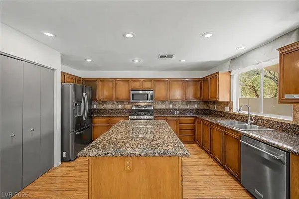 9905 Ranch Hand AVE, Las Vegas, NV 89117