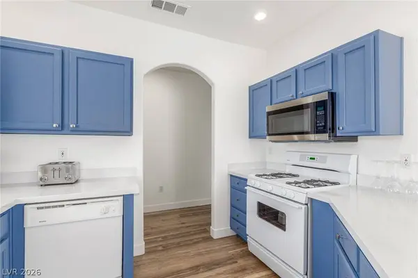 1500 Cardinal Peak LN #203