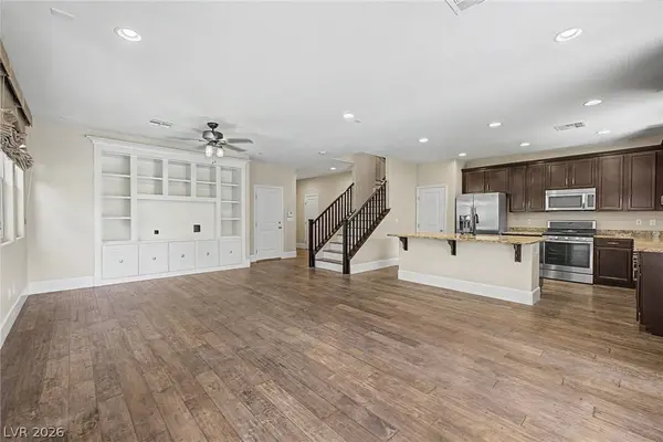 5485 Bristol Grove LN, Las Vegas, NV 89135