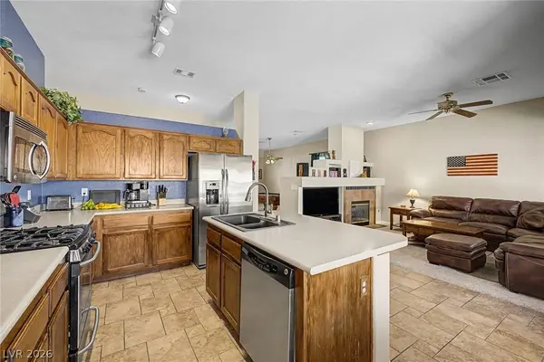 1104 Deshields AVE, Las Vegas, NV 89123