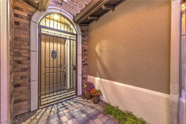 97 Menorca Island CT, Las Vegas, NV 89138