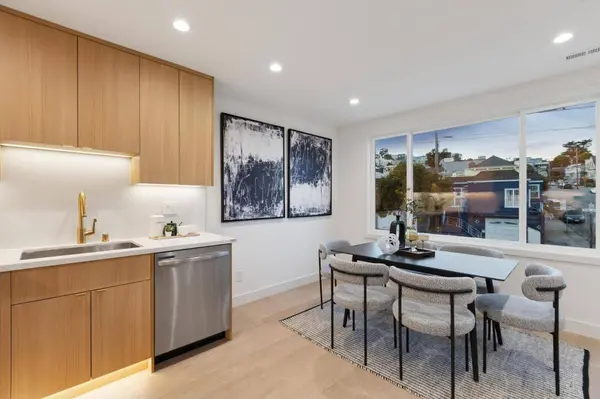 2629 San Jose AVE, San Francisco, CA 94112