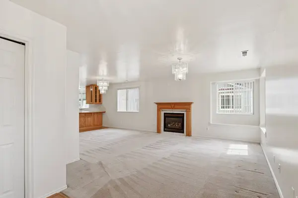 5078 S 3425 W, Roy, UT 84067