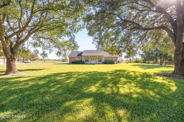 406 Bertrand RD, Opelousas, LA 70570