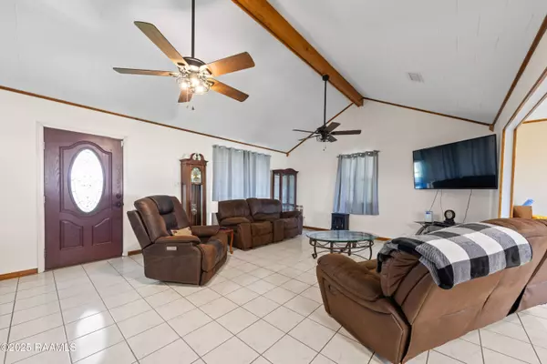 4503 Labiche RD, New Iberia, LA 70560