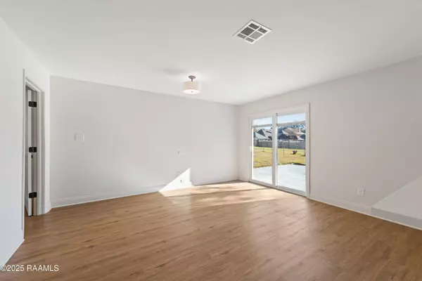 113 Charles Read AVE, Lafayette, LA 70503