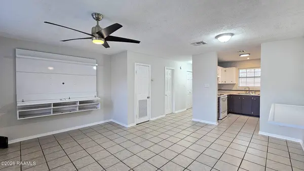 1019 Magenta DR #205d, Breaux Bridge, LA 70517