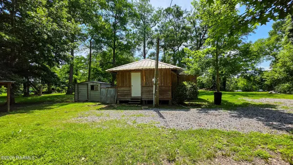 1341 Atchafalaya River HWY, Breaux Bridge, LA 70517