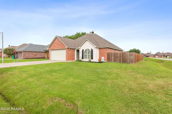 100 Peak Run, Youngsville, LA 70592