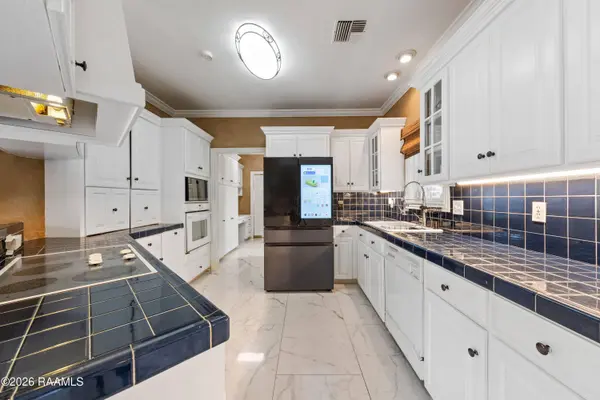 476 Nona ST, Breaux Bridge, LA 70517
