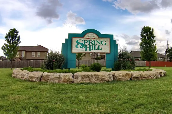 What It’s Really Like Buying or Selling in Spring Hill, KS Right Now,Kate Johnson
