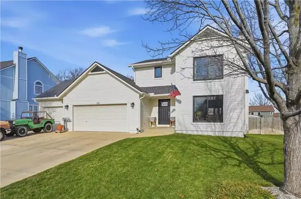 Buying and Selling Homes in Gardner KS with the Johnson Homes Team!!,TNF 