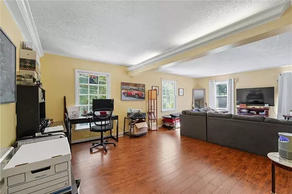 6136 & 6134 Brooklyn AVE, Kansas City, MO 64110