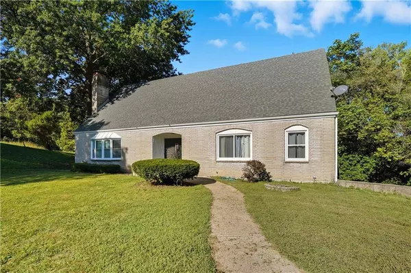 6136 & 6134 Brooklyn AVE, Kansas City, MO 64110