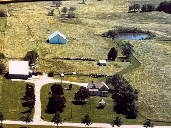 36319 W 215th ST, Edgerton, KS 66021