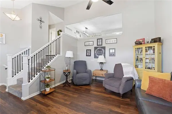 734 S 9th ST, Edwardsville, KS 66111