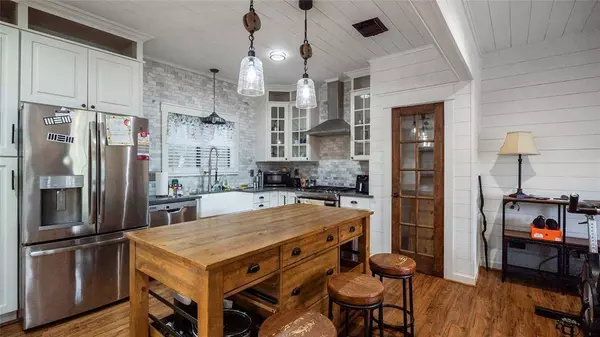 7109 Antero DR, San Antonio, TX 78250