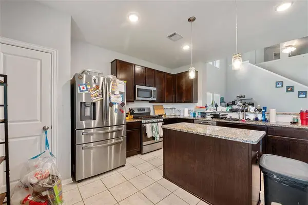 10507 Watershed DR, Rosharon, TX 77583