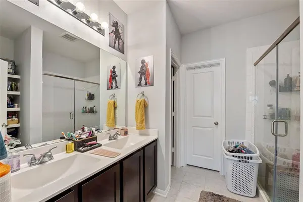 10507 Watershed DR, Rosharon, TX 77583