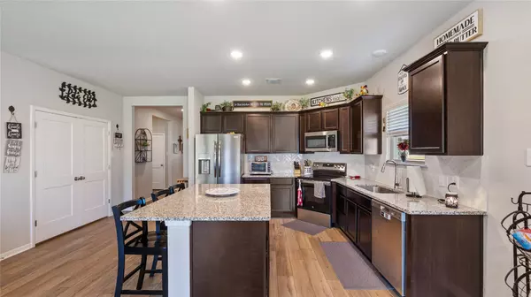 2194 Wooster ST, Nolanville, TX 76559