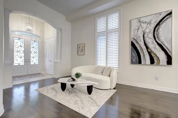 79 Chayna CRES, Vaughan, ON L6A 0N1