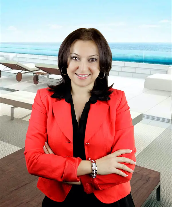 LiLiT Hakobyan Vaughan Real Estate Broker sm