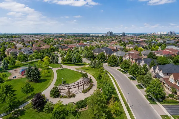 What Makes One Patterson Vaughan Street Worth More Than Another?